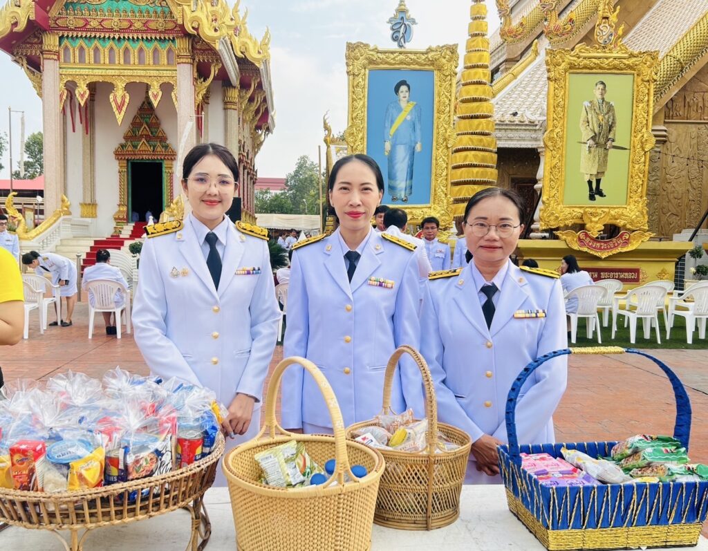 ร่วมพิธีเจริญพระพุทธมนต์ ทำบุญตักบาตรถวายพระราชกุศล และลงนามถวายพระพรชัยมงคล เนื่องในโอกาสวันคล้ายวันประสูติ สมเด็จพระเจ้าลูกยาเธอ เจ้าฟ้าทีปังกรรัศมีโชติ มหาวชิโรตตมางกูร สิริวิบูลยราชกุมาร