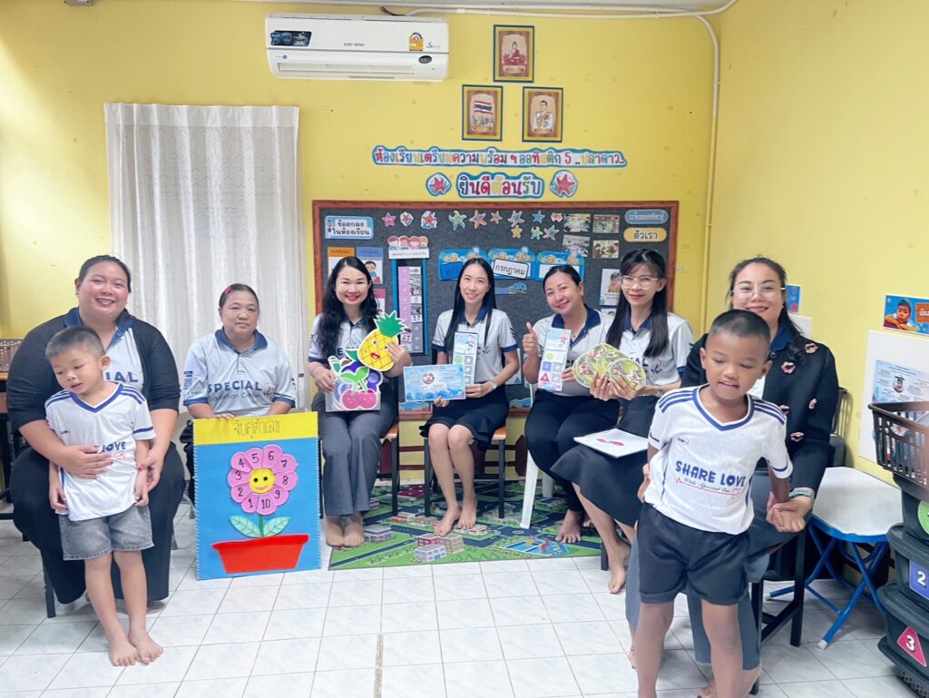 นิเทศการจัดการเรียนการสอน (TEACCH) และนิเทศห้องเรียนคุณภาพ ห้องเตรียมความพร้อม 5 (ห้องเรียนฝ่ายออทิสติกเล็ก) ประจำภาคเรียนที่ 1 ปีการศึกษา 2568