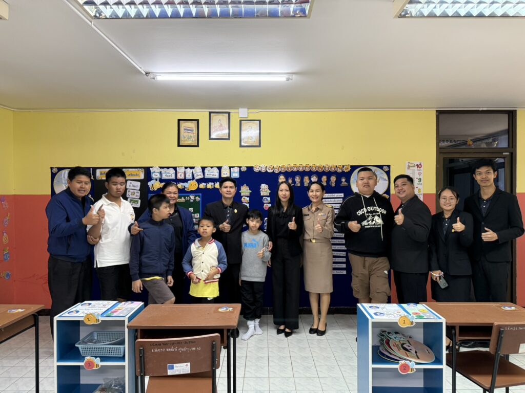 ร่วมต้อนรับคณะศึกษาดูงานด้านการจัดกิจกรรมการเรียนการสอนสำหรับเด็กที่มีความต้องการจำเป็นพิเศษ จากศูนย์การศึกษาพิเศษมหาจักรีสิรินธร ประจำจังหวัดนครนายก