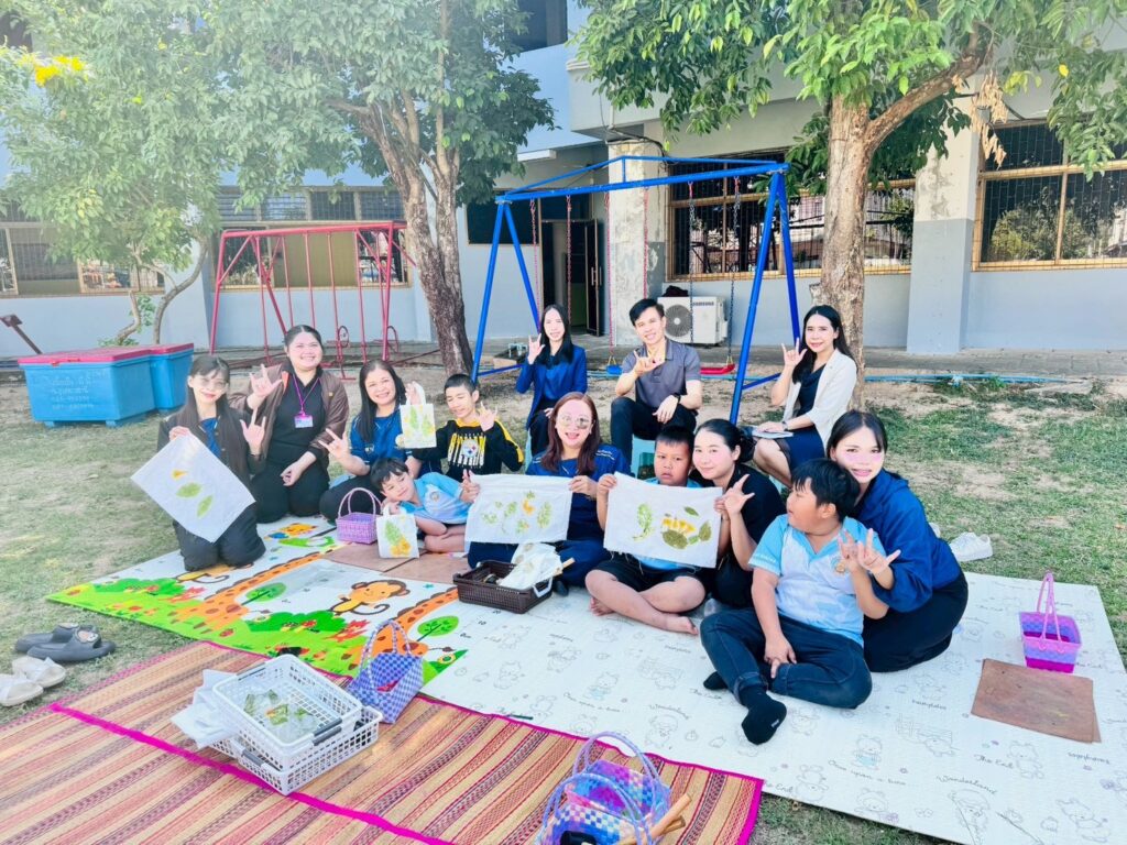 โครงการพัฒนารูปแบบการจัดการเรียนการสอนเพื่อส่งเสริมให้ผู้เรียนเกิดความคิดริเริ่มสร้างสรรค์ ภายใต้โครงการการพัฒนาคุณภาพการศึกษาและการพัฒนาท้องถิ่น